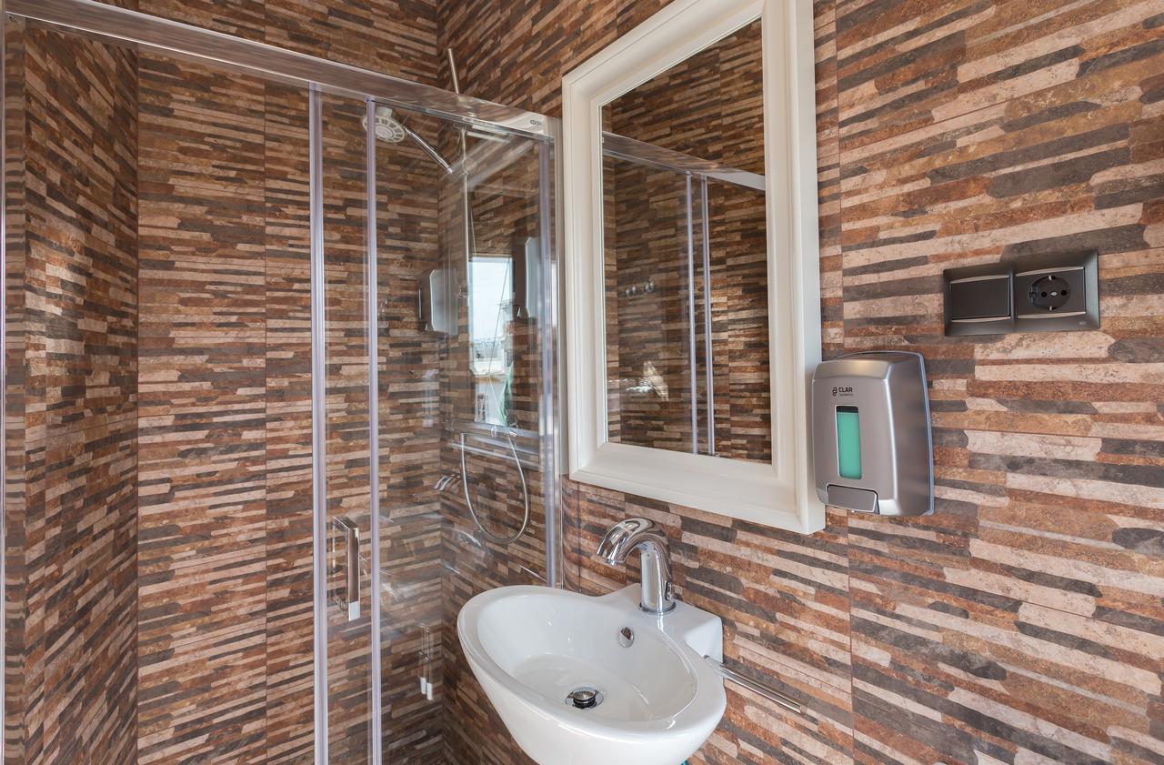 Bed & Breakfast Salamandra Plaza Competa