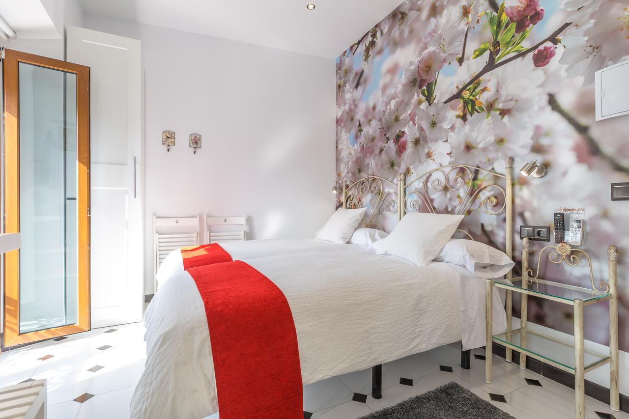 Bed & Breakfast Salamandra Plaza Competa