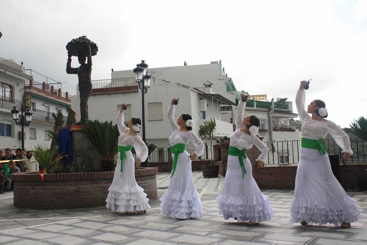 Salamandra Plaza 2*